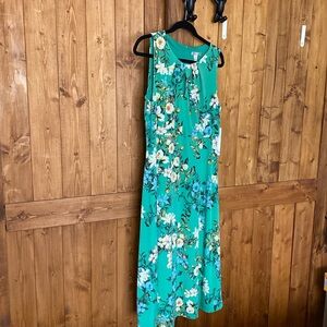 Women’s green floral dress size 16